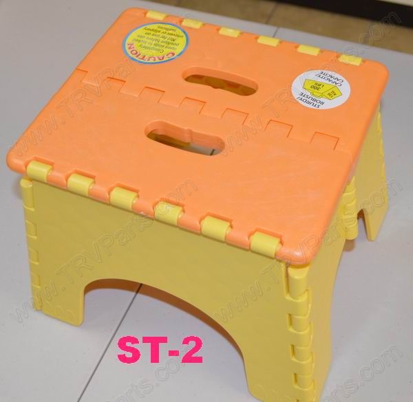B&R PLASTICS Foldz Step Stool 9 in sku1579