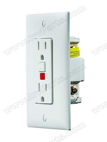Dual GFCI Outlet with Cover Plate in White